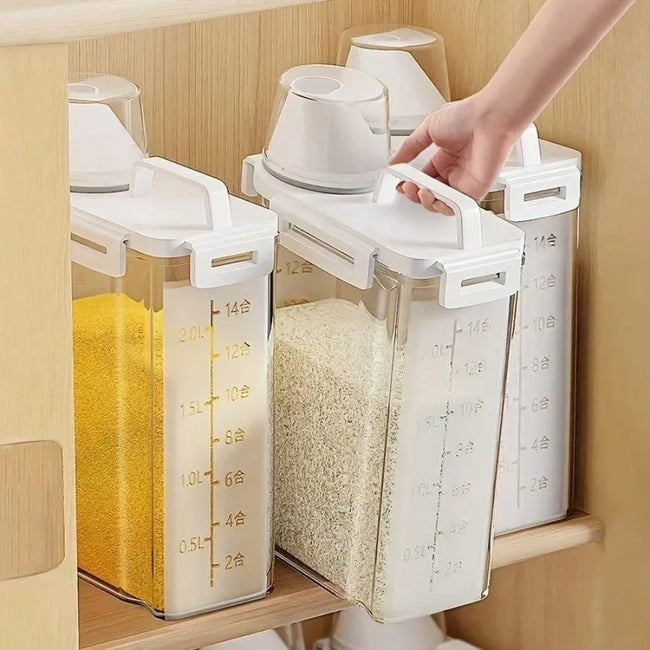 2.5L Covered Moisture-proof Sealed Storage Container - Used for Grain, Nut, Flour, Rice Food Storage Boxes Hover Image