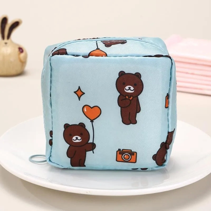 Portable Waterproof Sanitary Pad Holder Bag - Zippered Pouch for Tampons Pads, Menstrual Organizer for Women Girls Travel