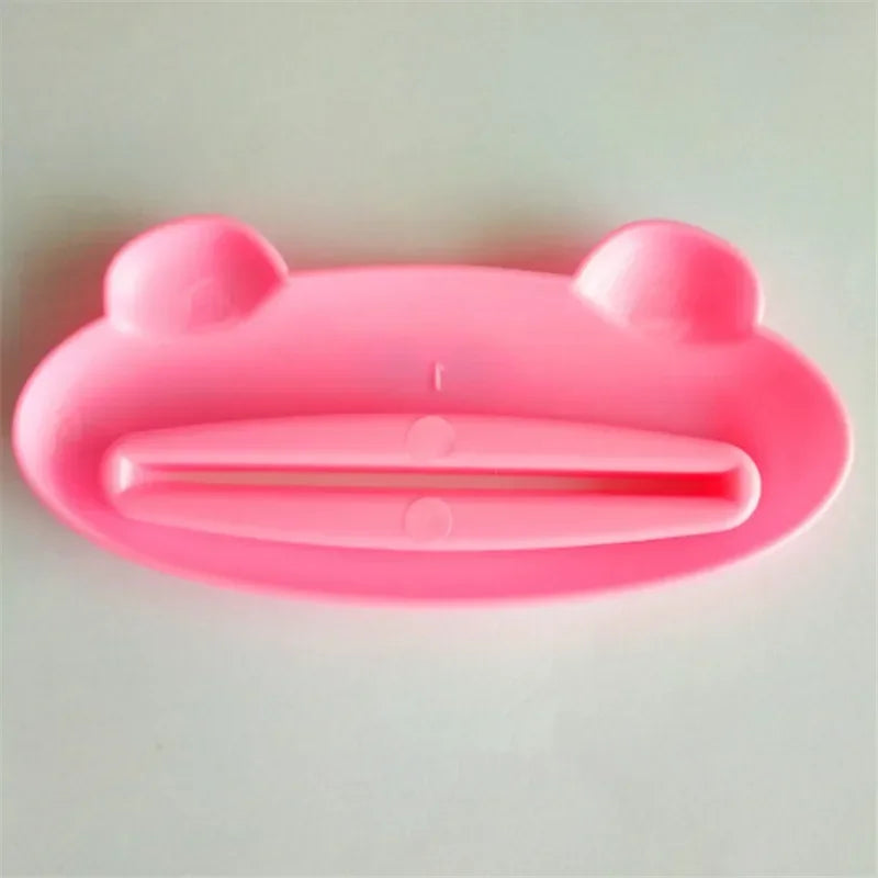1pcs Cute Animal Multifunction Squeezer / Toothpaste Squeezer Home Commodity Bathroom Tube Cartoon Toothpaste Dispenser